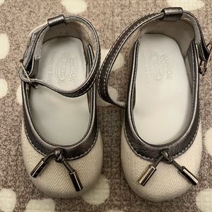 Tods baby girl shoes size 2